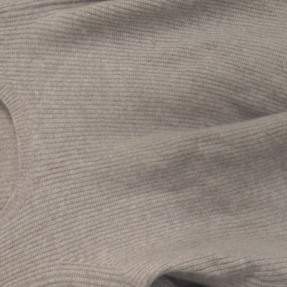 Garnet Hill Oatmeal Beige 100% Cashmere Twist Front Chunky Knit Sweater Sz Large - Picture 10 of 17